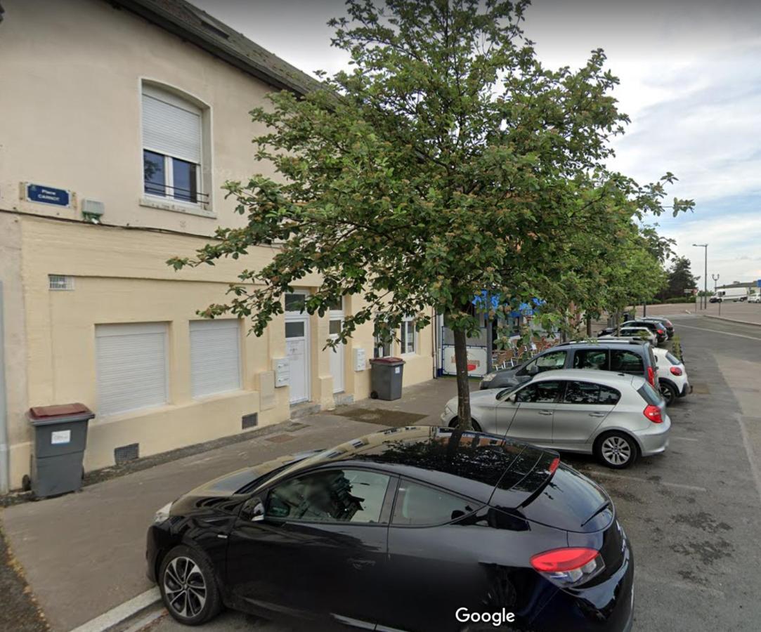 Le Carnot Proche Gare Et Iut Chez Adrien Apartment Saint-Quentin  Exterior photo