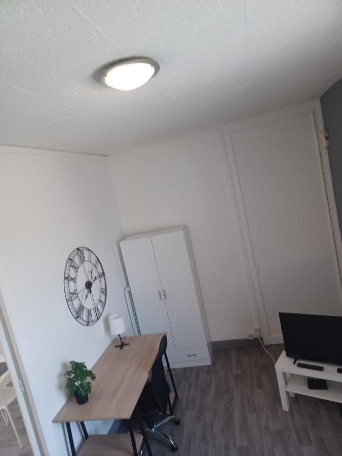 Le Carnot Proche Gare Et Iut Chez Adrien Apartment Saint-Quentin  Exterior photo